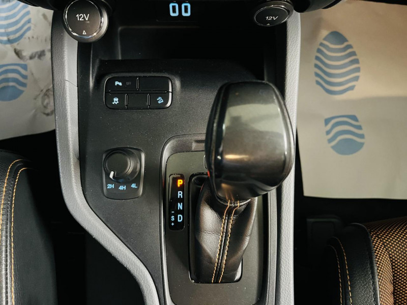 Photo 8 de l'offre de FORD RANGER DOUBLE CABINE  3.2 TDCi 200 4X4 BVA6 WILDTRAK à 29990€ chez Occasions Champenoises