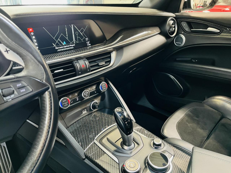 Photo 6 de l'offre de ALFA ROMEO STELVIO 2.9 V6 510ch AT8 Quadrifoglio à 47990€ chez Occasions Champenoises
