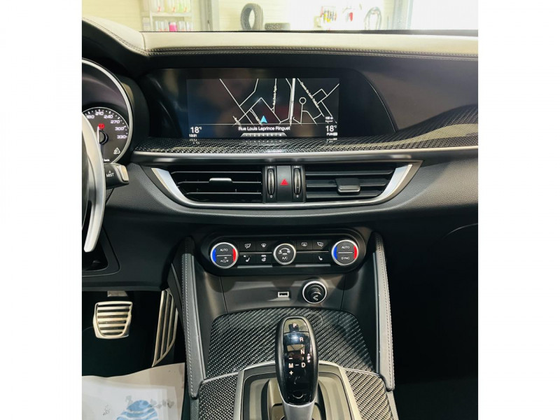 Photo 7 de l'offre de ALFA ROMEO STELVIO 2.9 V6 510ch AT8 Quadrifoglio à 47990€ chez Occasions Champenoises