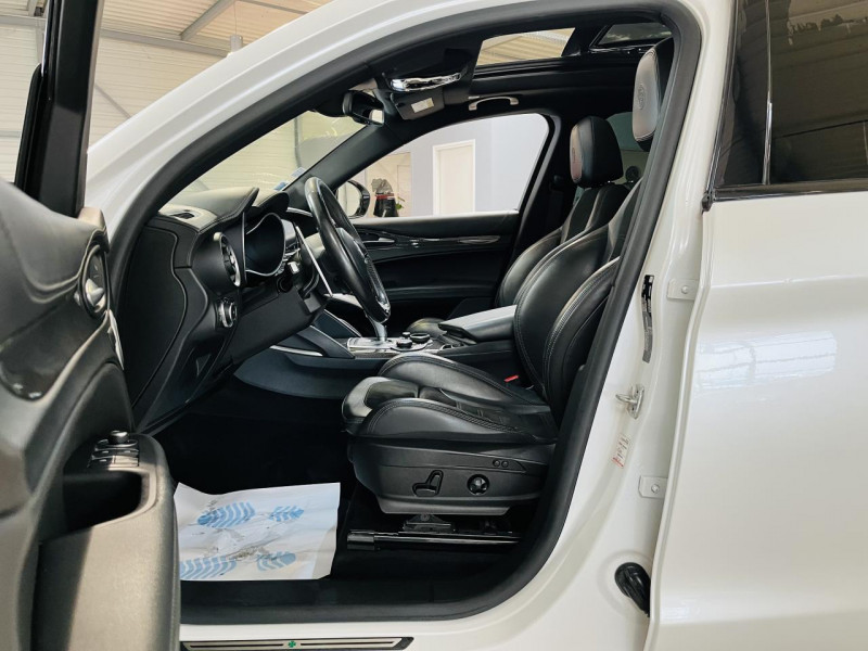 Photo 12 de l'offre de ALFA ROMEO STELVIO 2.9 V6 510ch AT8 Quadrifoglio à 47990€ chez Occasions Champenoises