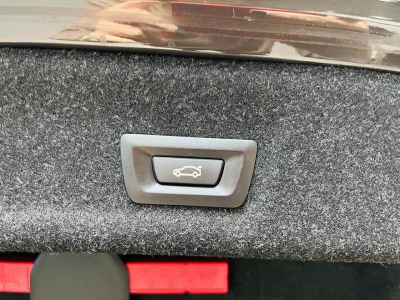 Photo 18 de l'offre de BMW SERIE 3  330e 292 ch BVA8 G20 M Sport à 30990€ chez Occasions Champenoises