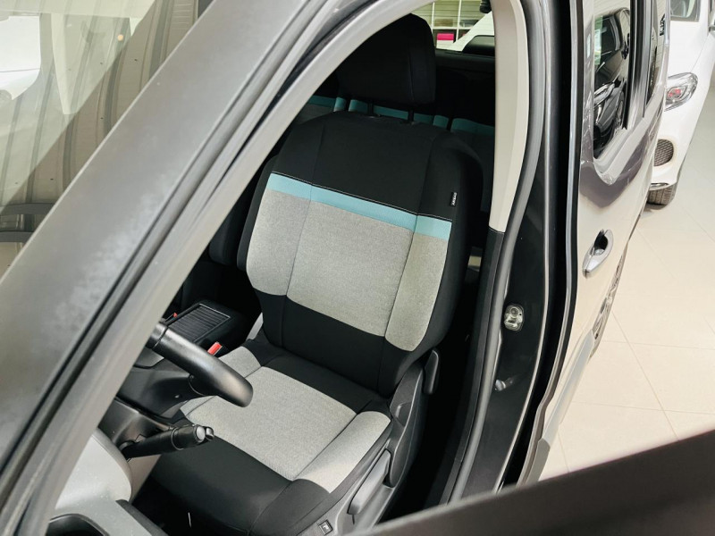 Photo 9 de l'offre de CITROEN BERLINGO  1.5 BlueHDi 100 Taille M Shine à 16990€ chez Occasions Champenoises