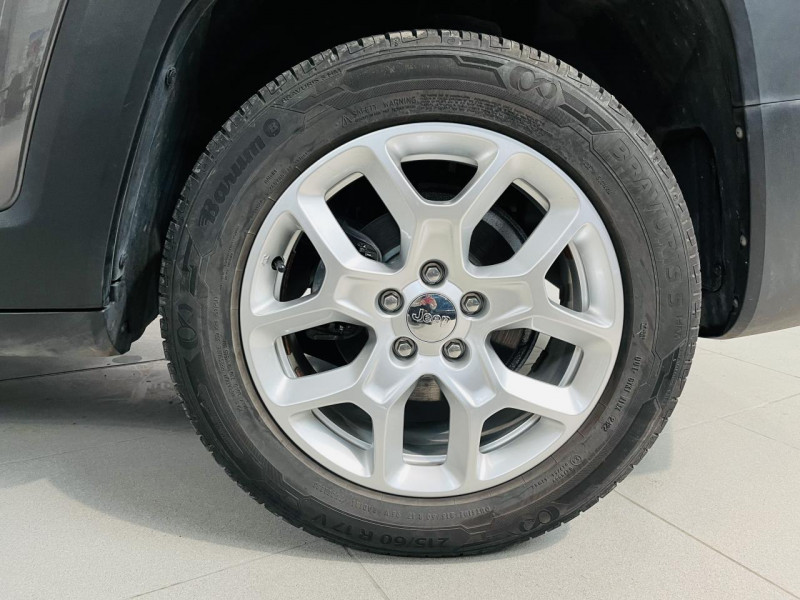 Photo 18 de l'offre de JEEP RENEGADE 1.4 I MultiAir S&S 136 ch Longitude à 11990€ chez Occasions Champenoises