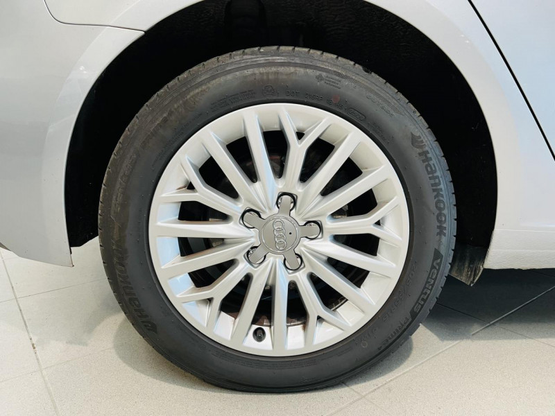 Photo 20 de l'offre de AUDI A3 SPORTBACK 30 TDI 116 Business Line S tronic 7 à 16490€ chez Occasions Champenoises