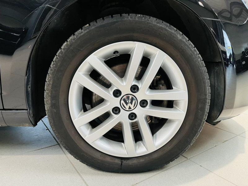 Photo 20 de l'offre de VOLKSWAGEN GOLF 1.4 TSI 122 Carat DSG7 à 11990€ chez Occasions Champenoises