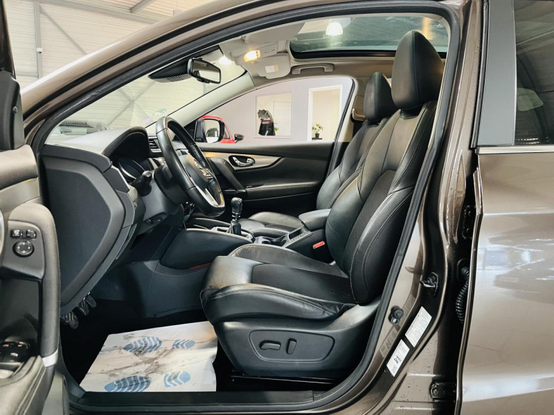 Photo 10 de l'offre de NISSAN QASHQAI 1.3 DIG-T 140 Tekna à 15990€ chez Occasions Champenoises