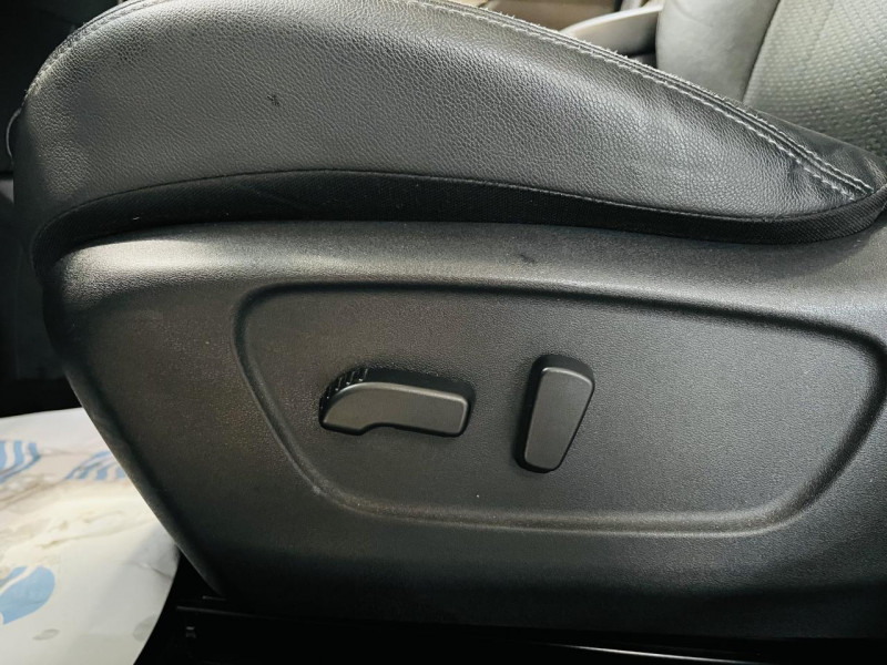 Photo 11 de l'offre de NISSAN QASHQAI 1.3 DIG-T 140 Tekna à 15990€ chez Occasions Champenoises