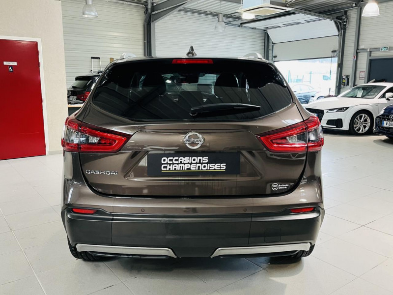 Photo 19 de l'offre de NISSAN QASHQAI 1.3 DIG-T 140 Tekna à 15990€ chez Occasions Champenoises