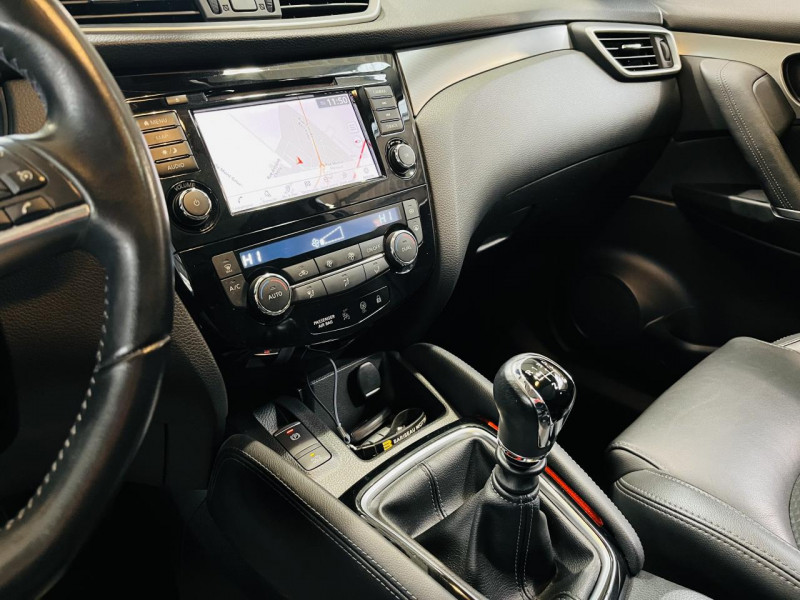 Photo 5 de l'offre de NISSAN QASHQAI 1.3 DIG-T 140 Tekna à 15990€ chez Occasions Champenoises