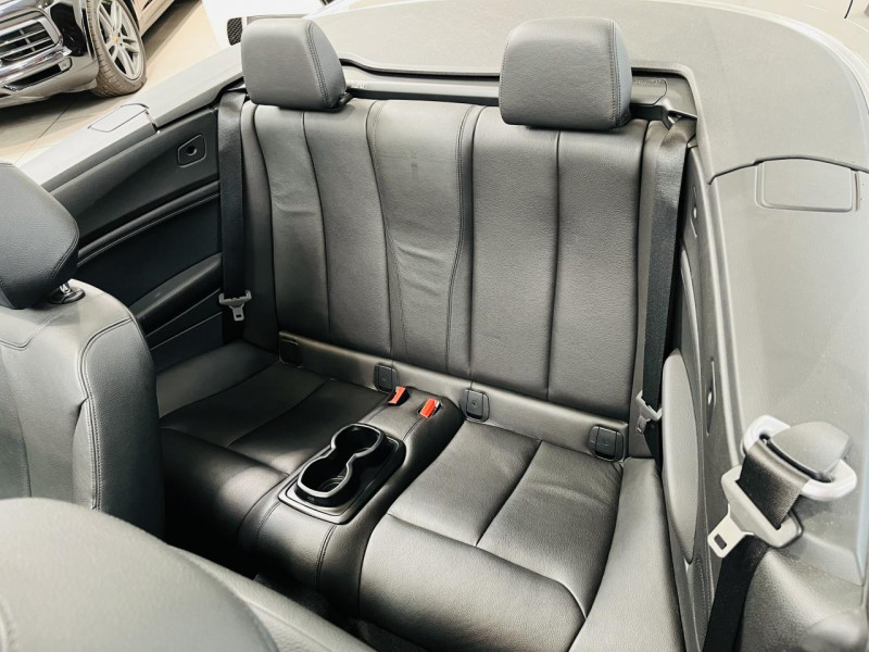 Photo 11 de l'offre de BMW SERIE 2 CABRIOLET  Cabriolet 220d 190 ch F23 Luxury BVA 8 à 19990€ chez Occasions Champenoises