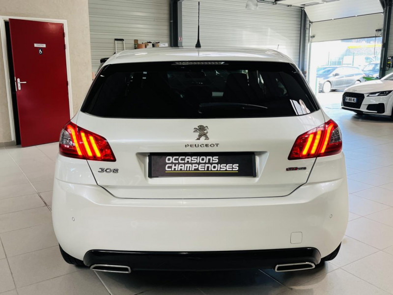 Photo 18 de l'offre de PEUGEOT 308 1.6 BlueHDi 120 EAT6 GT Line à 11990€ chez Occasions Champenoises
