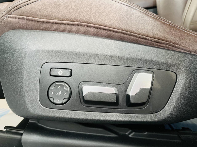 Photo 15 de l'offre de BMW X3  M40d 326ch BVA8 G01 à 45990€ chez Occasions Champenoises