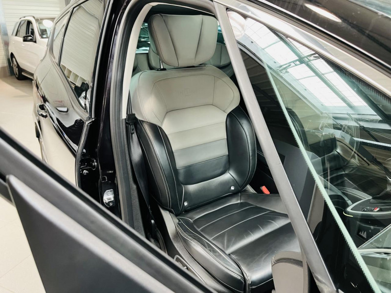 Photo 18 de l'offre de RENAULT GRAND SCENIC IV TCe 160 FAP EDC Initiale Paris à 18990€ chez Occasions Champenoises