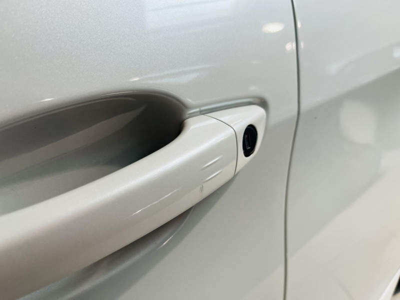 Photo 17 de l'offre de PEUGEOT 308 1.6 BlueHDi 120 EAT6 GT Line à 11990€ chez Occasions Champenoises