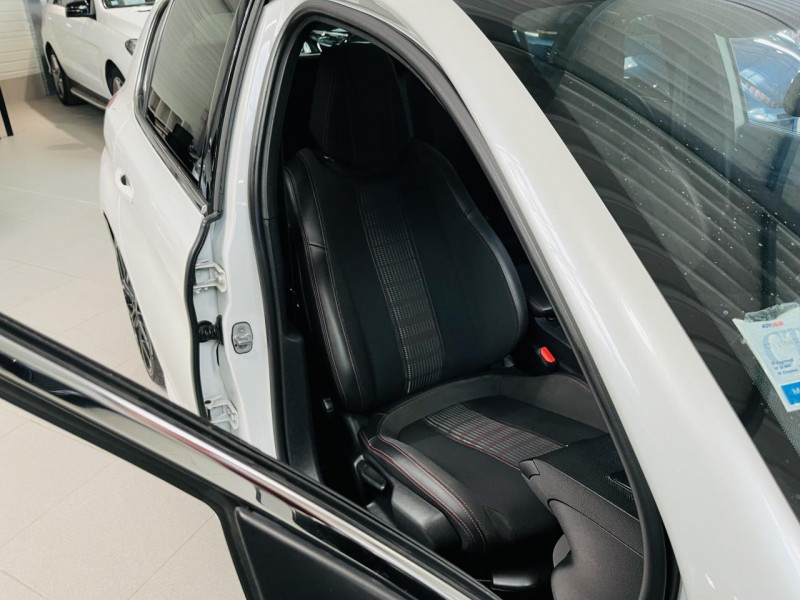 Photo 15 de l'offre de PEUGEOT 308 1.6 BlueHDi 120 EAT6 GT Line à 11990€ chez Occasions Champenoises