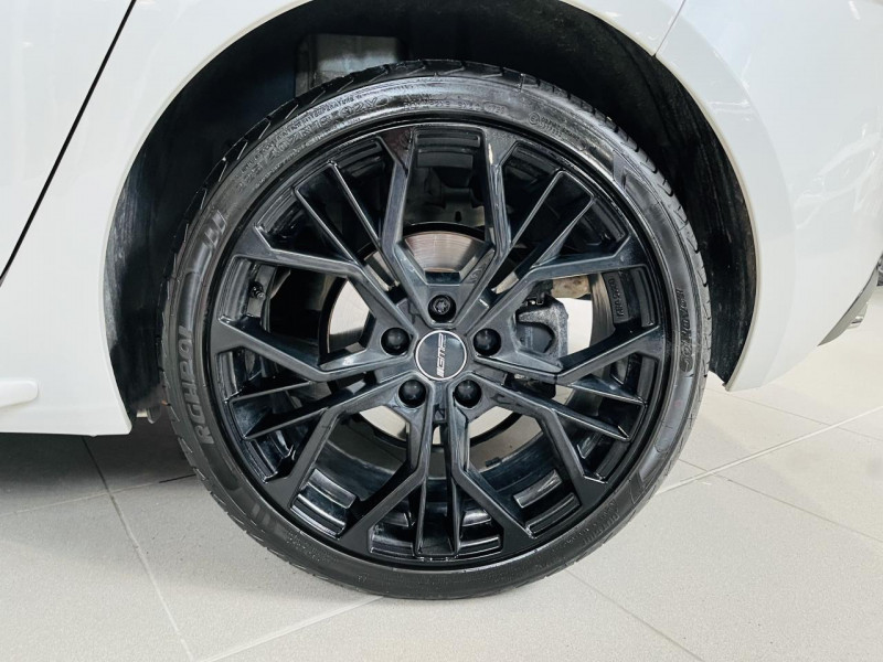 Photo 21 de l'offre de PEUGEOT 308 1.6 BlueHDi 120 EAT6 GT Line à 11990€ chez Occasions Champenoises