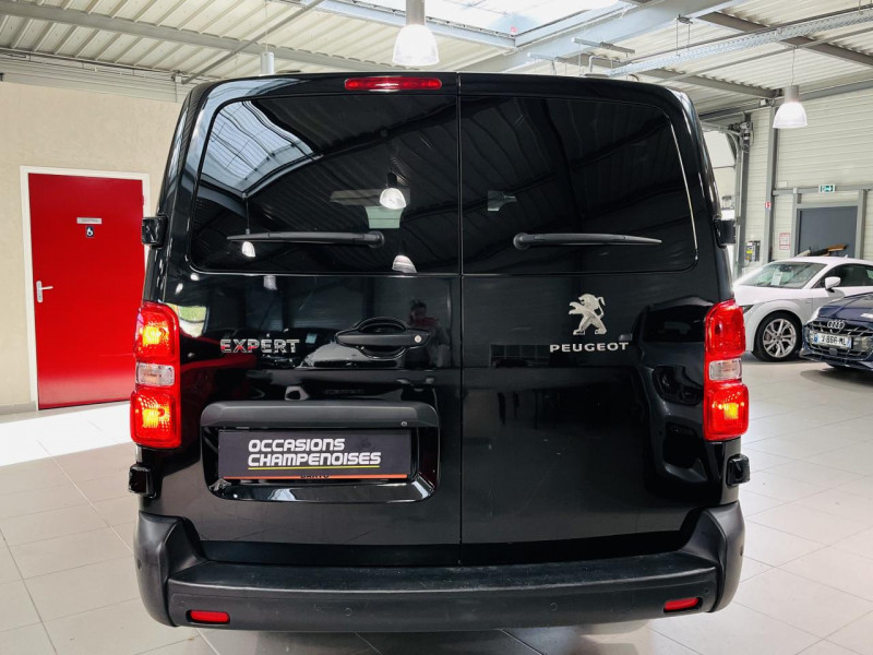 Photo 17 de l'offre de PEUGEOT EXPERT CABINE APPROFONDIE LONG 2.0 BLUEHDI 120 S&S PREMIUM à 21990€ chez Occasions Champenoises