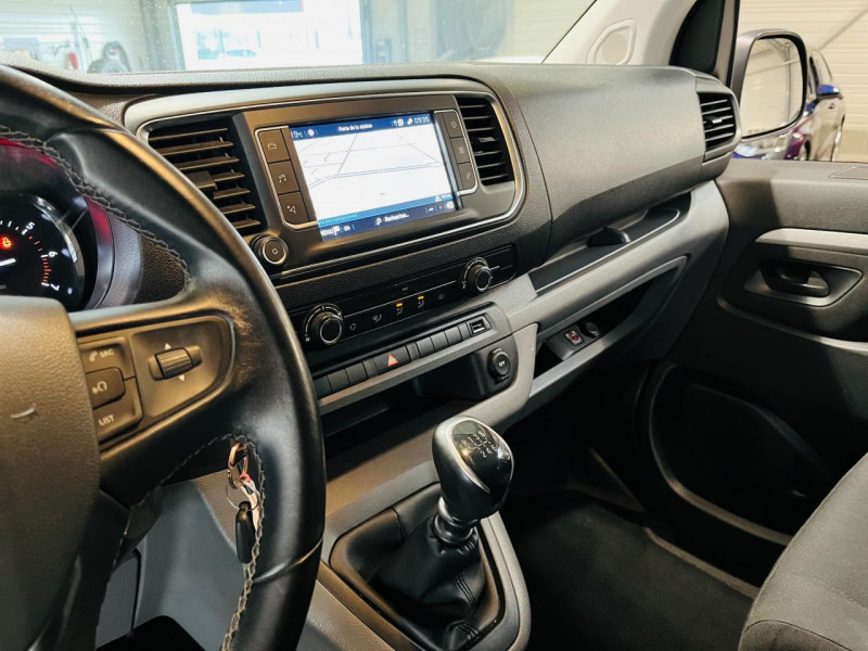 Photo 5 de l'offre de PEUGEOT EXPERT CABINE APPROFONDIE LONG 2.0 BLUEHDI 120 S&S PREMIUM à 21990€ chez Occasions Champenoises