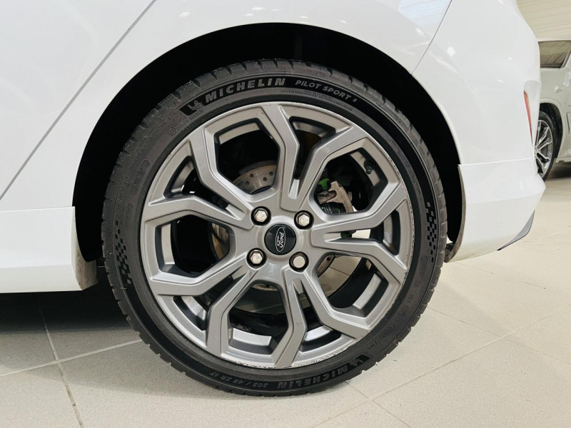 Photo 19 de l'offre de FORD FIESTA 1.0 EcoBoost 100 ST-Line à 10990€ chez Occasions Champenoises