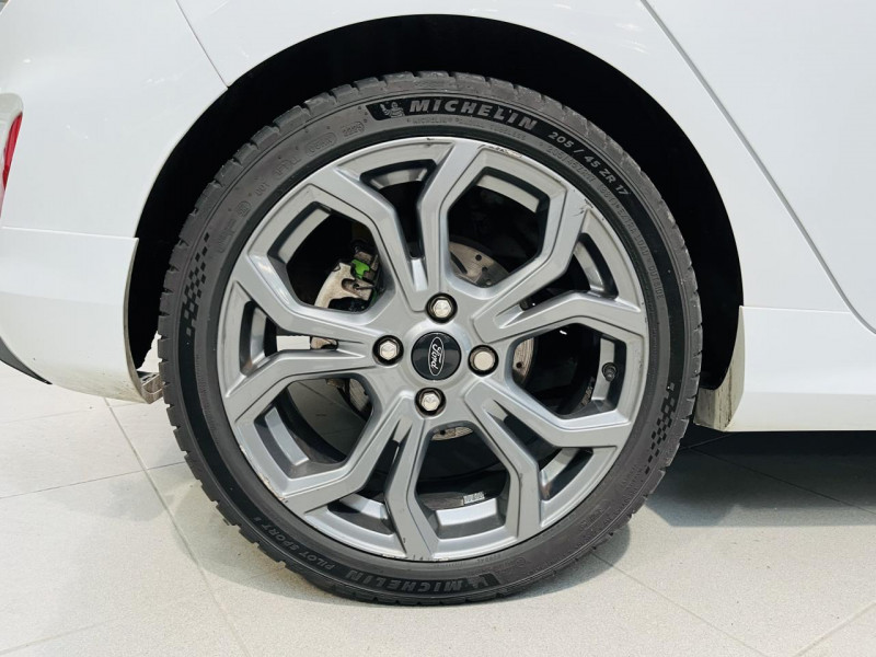 Photo 20 de l'offre de FORD FIESTA 1.0 EcoBoost 100 ST-Line à 10990€ chez Occasions Champenoises