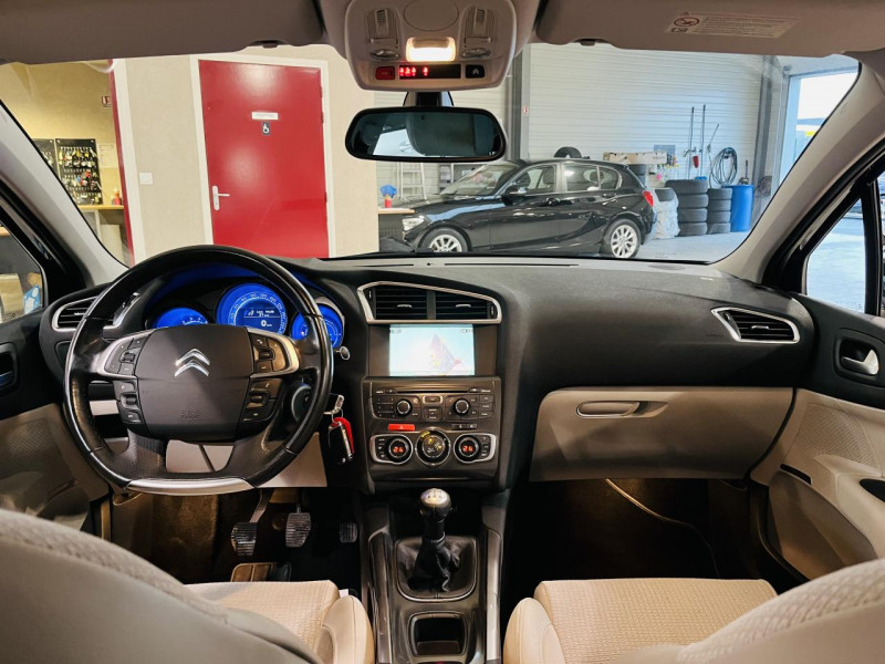 Photo 3 de l'offre de CITROEN C4  HDi 90 FAP Exclusive à 8990€ chez Occasions Champenoises