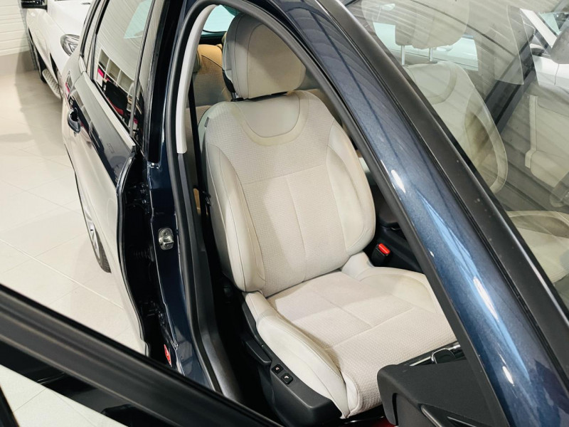 Photo 14 de l'offre de CITROEN C4  HDi 90 FAP Exclusive à 8990€ chez Occasions Champenoises