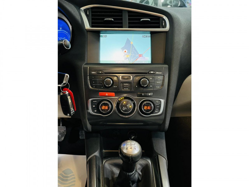 Photo 6 de l'offre de CITROEN C4  HDi 90 FAP Exclusive à 8990€ chez Occasions Champenoises