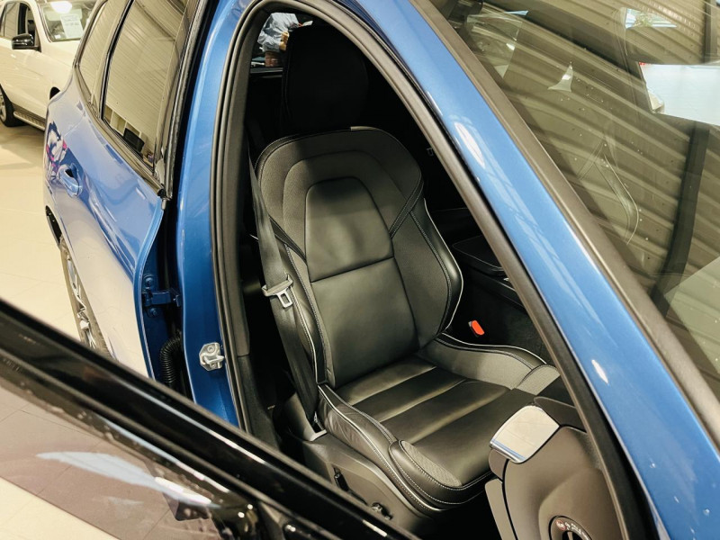 Photo 20 de l'offre de VOLVO XC60  B5 AWD 235 ch Geartronic 8 R-Design à 35990€ chez Occasions Champenoises