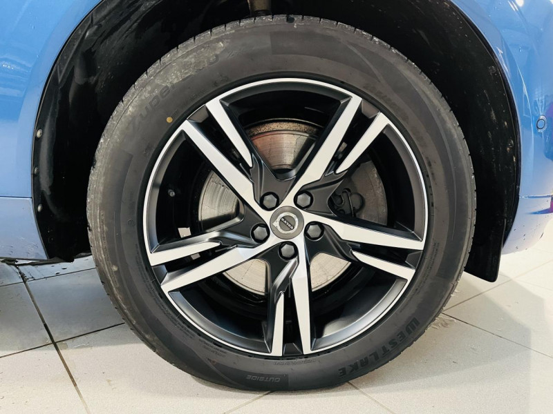 Photo 27 de l'offre de VOLVO XC60  B5 AWD 235 ch Geartronic 8 R-Design à 35990€ chez Occasions Champenoises