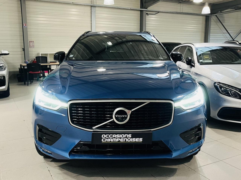 Photo 2 de l'offre de VOLVO XC60  B5 AWD 235 ch Geartronic 8 R-Design à 35990€ chez Occasions Champenoises