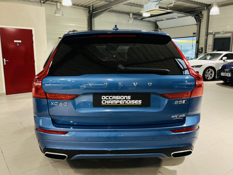 Photo 22 de l'offre de VOLVO XC60  B5 AWD 235 ch Geartronic 8 R-Design à 35990€ chez Occasions Champenoises