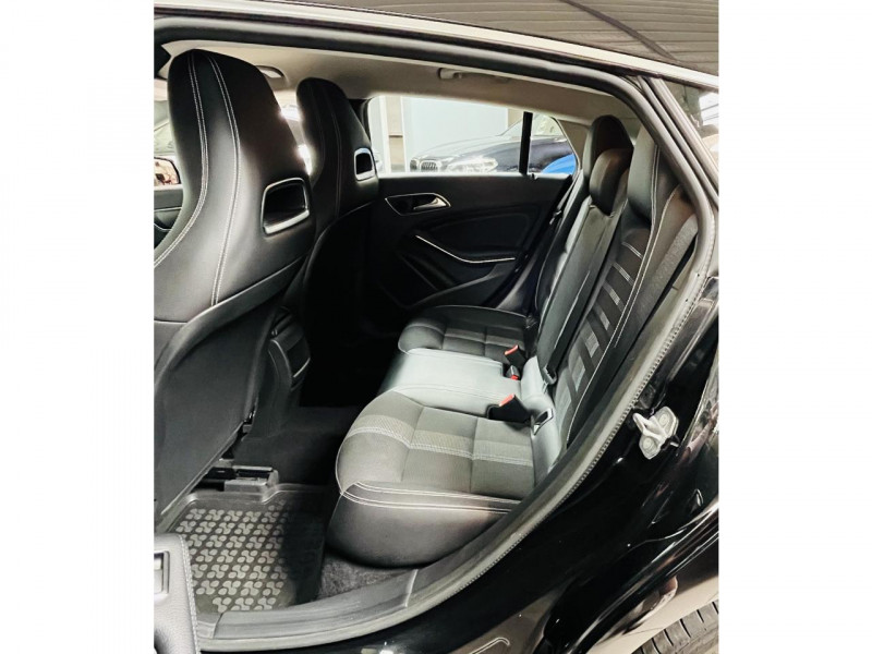 Photo 10 de l'offre de MERCEDES-BENZ CLA SHOOTING BRAKE  180 d 7-G DCT Inspiration à 18490€ chez Occasions Champenoises