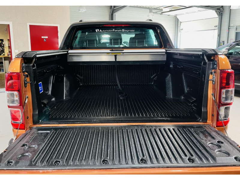 Photo 13 de l'offre de FORD RANGER DOUBLE CABINE  3.2 TDCi 200 4X4 BVA6 WILDTRAK à 30990€ chez Occasions Champenoises