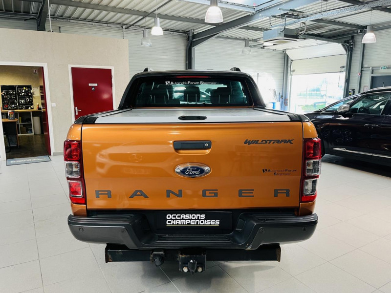Photo 18 de l'offre de FORD RANGER DOUBLE CABINE  3.2 TDCi 200 4X4 BVA6 WILDTRAK à 30990€ chez Occasions Champenoises