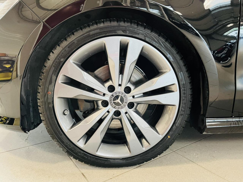 Photo 18 de l'offre de MERCEDES-BENZ CLA SHOOTING BRAKE  180 d 7-G DCT Inspiration à 18490€ chez Occasions Champenoises