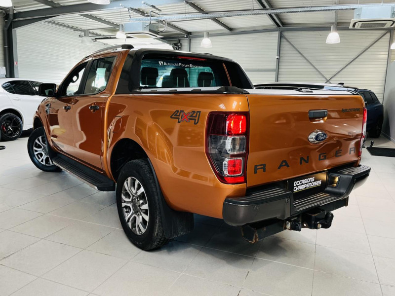 Photo 17 de l'offre de FORD RANGER DOUBLE CABINE  3.2 TDCi 200 4X4 BVA6 WILDTRAK à 30990€ chez Occasions Champenoises