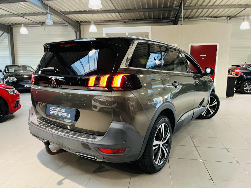 Photo 26 de l'offre de PEUGEOT 5008  1.6 THP 165ch S&S EAT6 GT Line à 15990€ chez Occasions Champenoises
