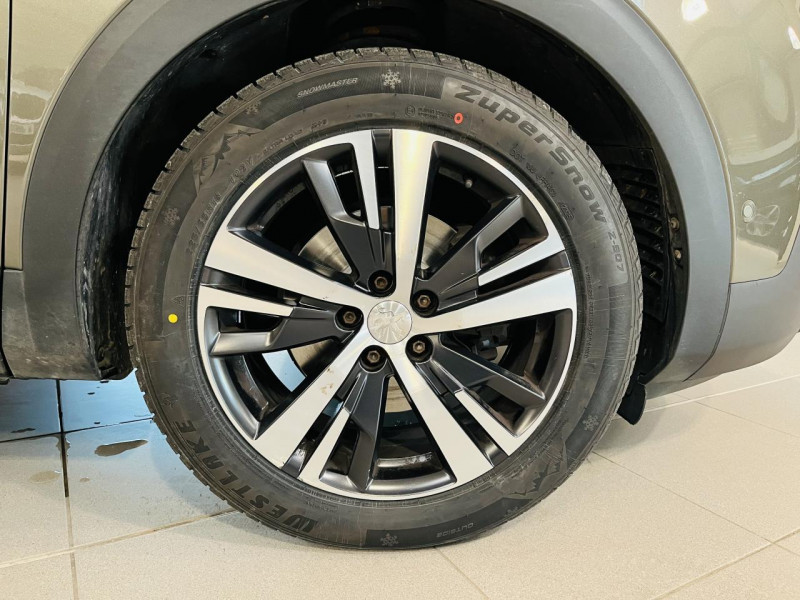 Photo 30 de l'offre de PEUGEOT 5008  1.6 THP 165ch S&S EAT6 GT Line à 15990€ chez Occasions Champenoises