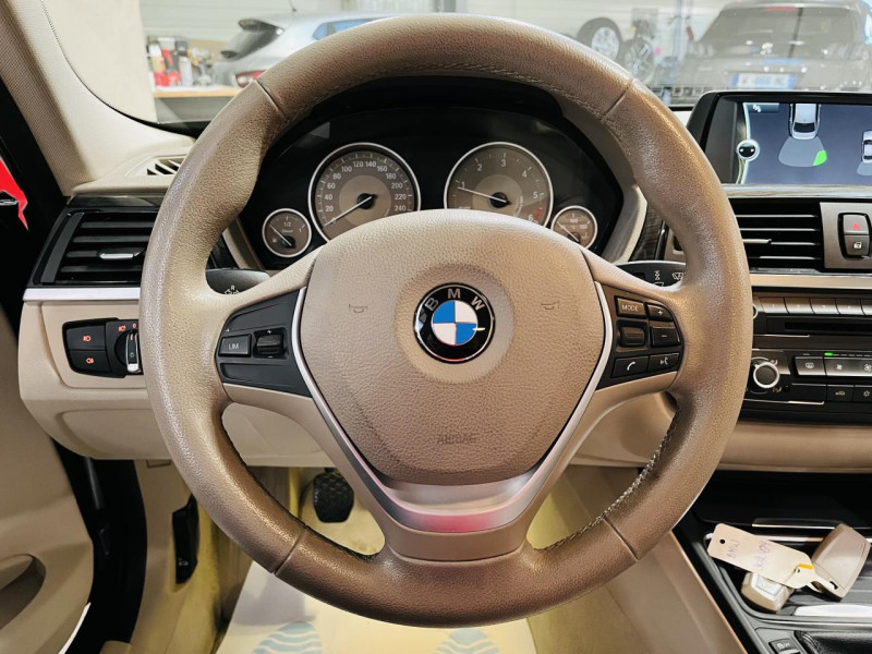 Photo 4 de l'offre de BMW SERIE 3  320d 184 ch F30 Modern à 16490€ chez Occasions Champenoises