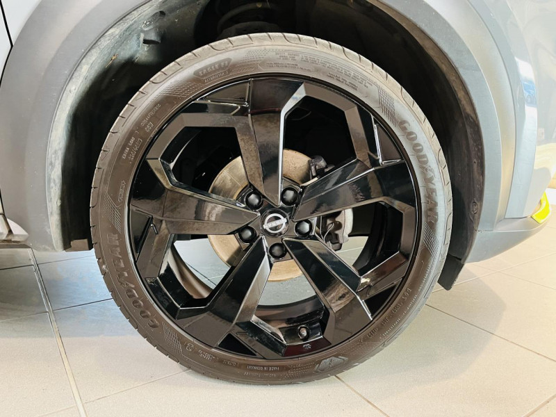 Photo 23 de l'offre de NISSAN JUKE DIG-T 114 Série limitée Kiiro à 13990€ chez Occasions Champenoises