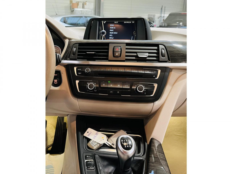 Photo 6 de l'offre de BMW SERIE 3  320d 184 ch F30 Modern à 16490€ chez Occasions Champenoises
