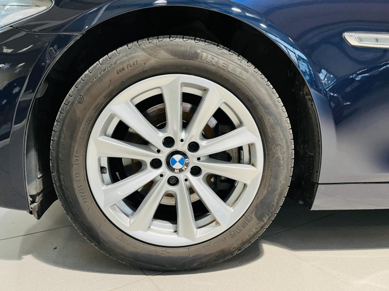 Photo 20 de l'offre de BMW SERIE 5  520d 184 ch F10 LCI Luxe BVA 8 à 18990€ chez Occasions Champenoises