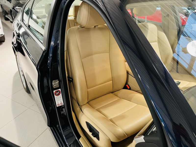 Photo 16 de l'offre de BMW SERIE 5  520d 184 ch F10 LCI Luxe BVA 8 à 18990€ chez Occasions Champenoises
