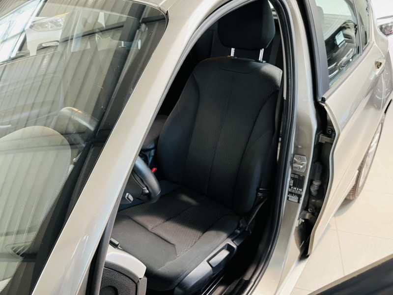 Photo 7 de l'offre de BMW SERIE 1  116i 109 ch F20 LCI Premiere à 13490€ chez Occasions Champenoises
