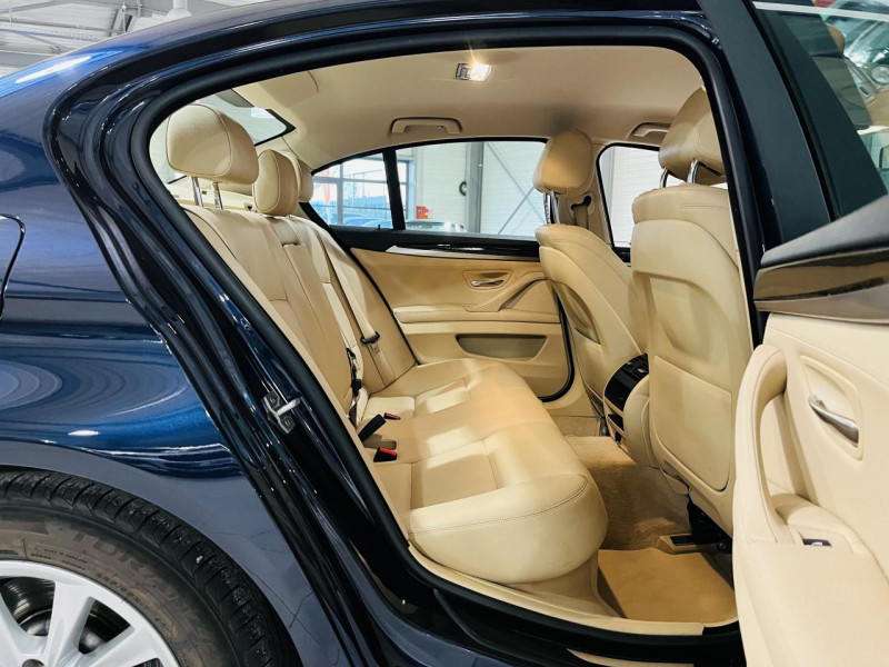 Photo 14 de l'offre de BMW SERIE 5  520d 184 ch F10 LCI Luxe BVA 8 à 18990€ chez Occasions Champenoises