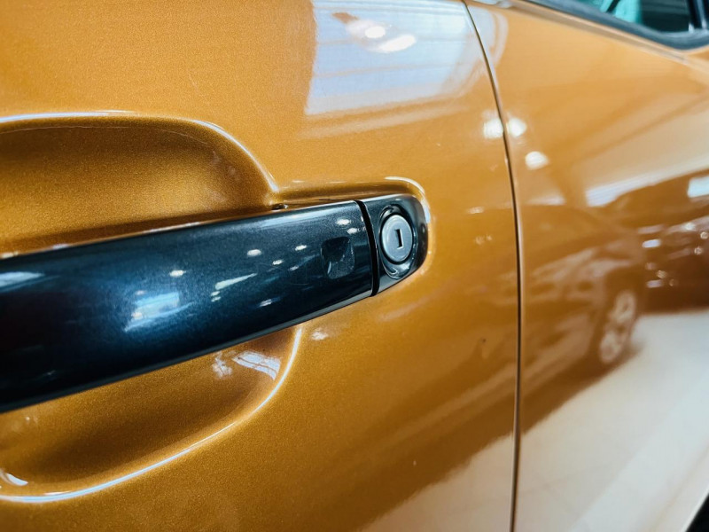 Photo 18 de l'offre de FORD RANGER DOUBLE CABINE  3.2 ECOBLUE 200 4X4 BV6 WILDTRAK à 29990€ chez Occasions Champenoises