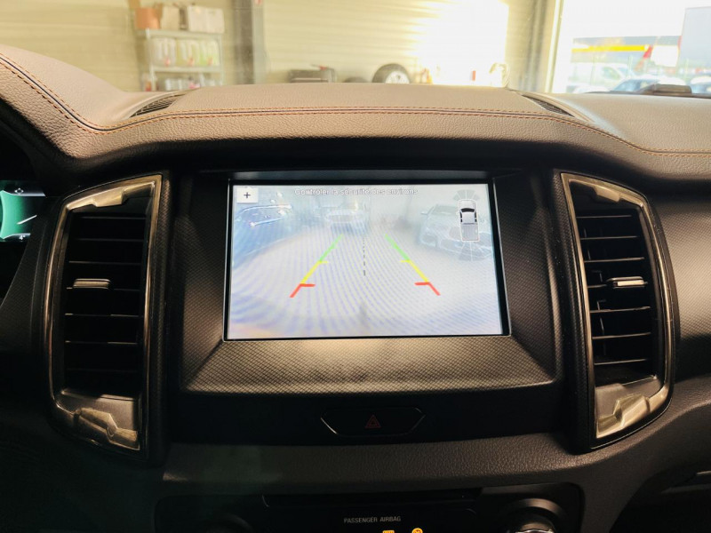 Photo 8 de l'offre de FORD RANGER DOUBLE CABINE  3.2 ECOBLUE 200 4X4 BV6 WILDTRAK à 29990€ chez Occasions Champenoises