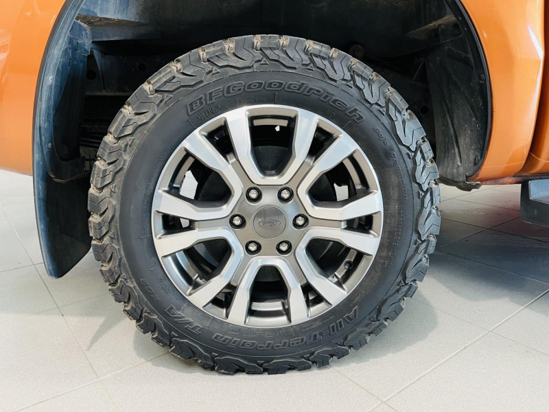 Photo 23 de l'offre de FORD RANGER DOUBLE CABINE  3.2 ECOBLUE 200 4X4 BV6 WILDTRAK à 29990€ chez Occasions Champenoises