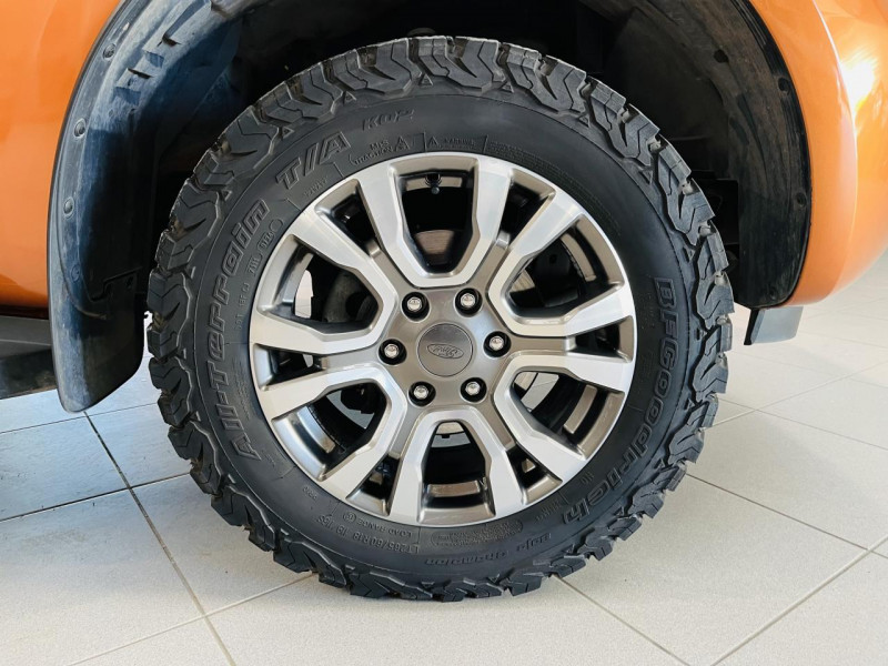 Photo 24 de l'offre de FORD RANGER DOUBLE CABINE  3.2 ECOBLUE 200 4X4 BV6 WILDTRAK à 29990€ chez Occasions Champenoises