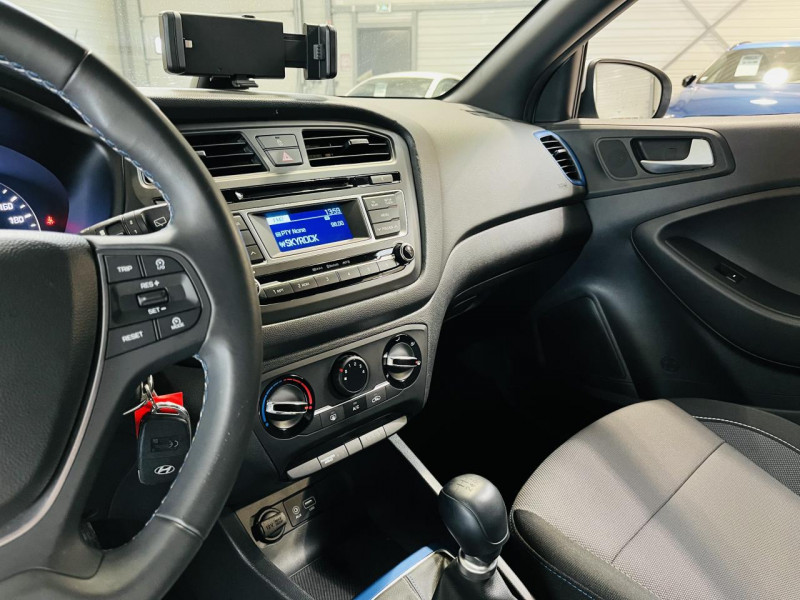 Photo 5 de l'offre de HYUNDAI i20  1.2 84 Inituitive à 10990€ chez Occasions Champenoises